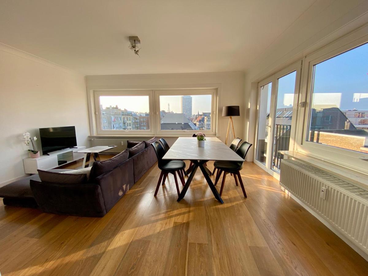 Luxury 3 Bedroom On The Floor With Panoramic View Appartement Oostende
